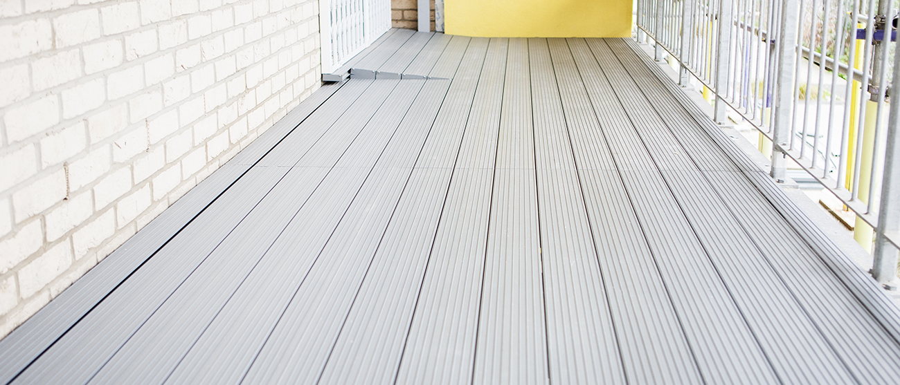 AliDeck Non-combustible Aluminium Metal Decking Install on Balcony Project in East London