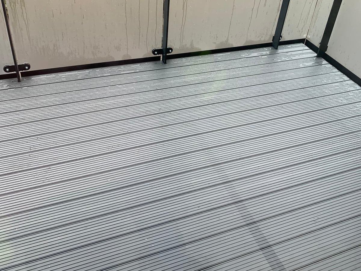 AliDeck Metal Decking installed in Edgware on balconies