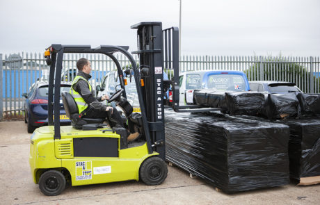 AliDeck Non Combustible Aluminium Metal Decking Delivery In And Out