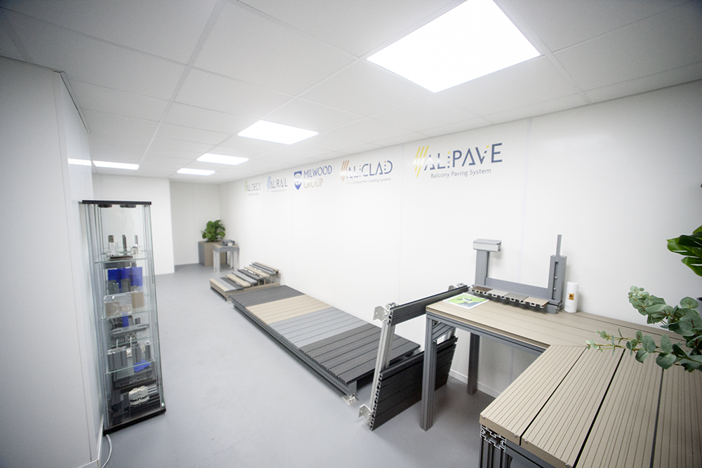 AliDeck Training Academy New Room