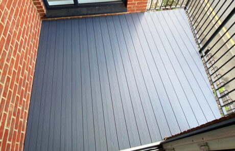 AliDeck Aluminium Metal Decking On Site Installation Cutting Boards On An Angle