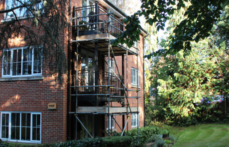 AliDeck Aluminium Metal Decking Balcony Fire Safety Remediation Project Hampshire Aluminium Decking Timber Replacement Unique Outdoor Living Group