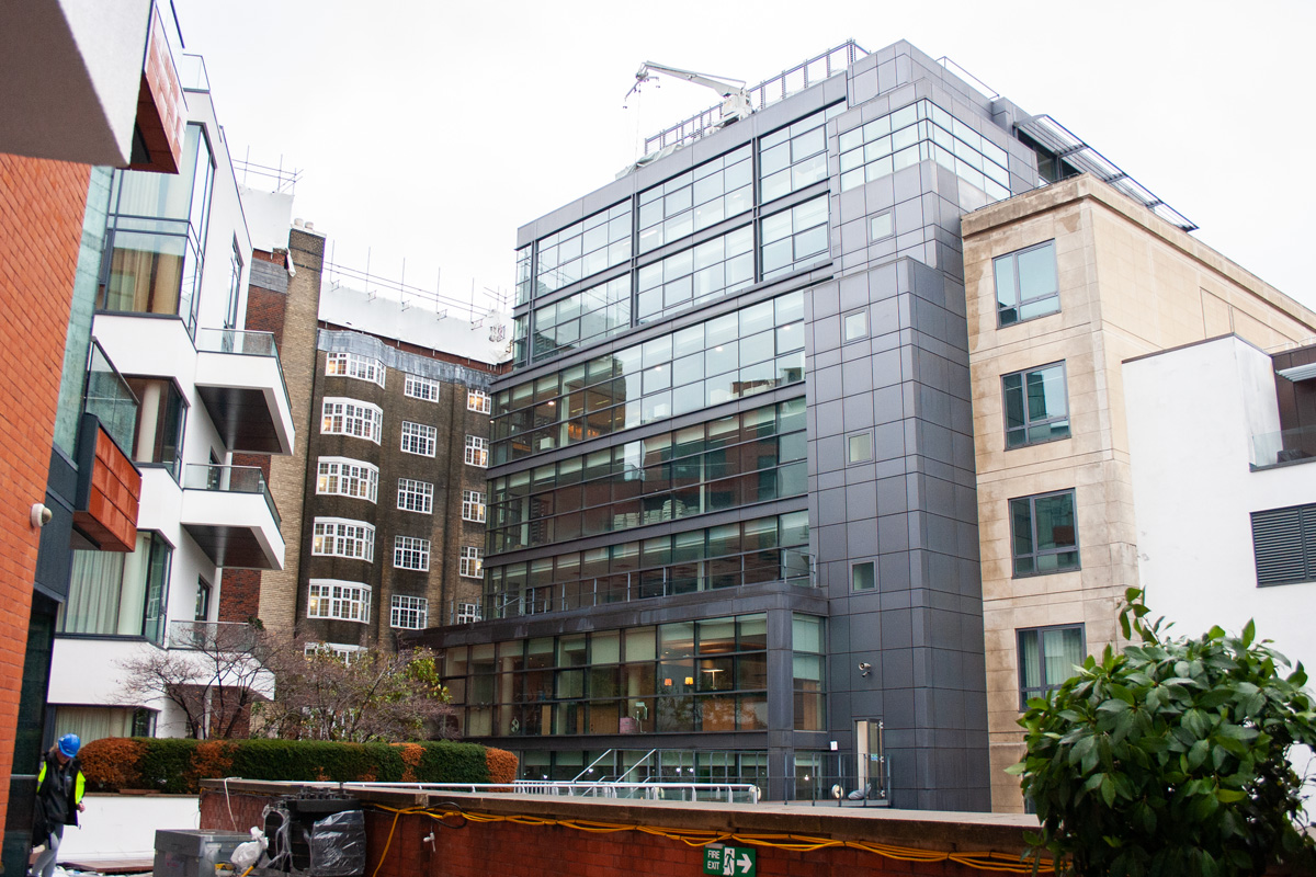 AliDeck visit TetraClad's Trevor House Remediation Project in Knightsbridge, London