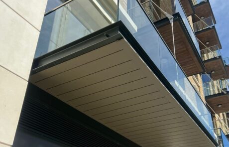AliClad Flow 240mm, Shadow Gap, Aluminium Balcony Cladding: Fulham Reach Project