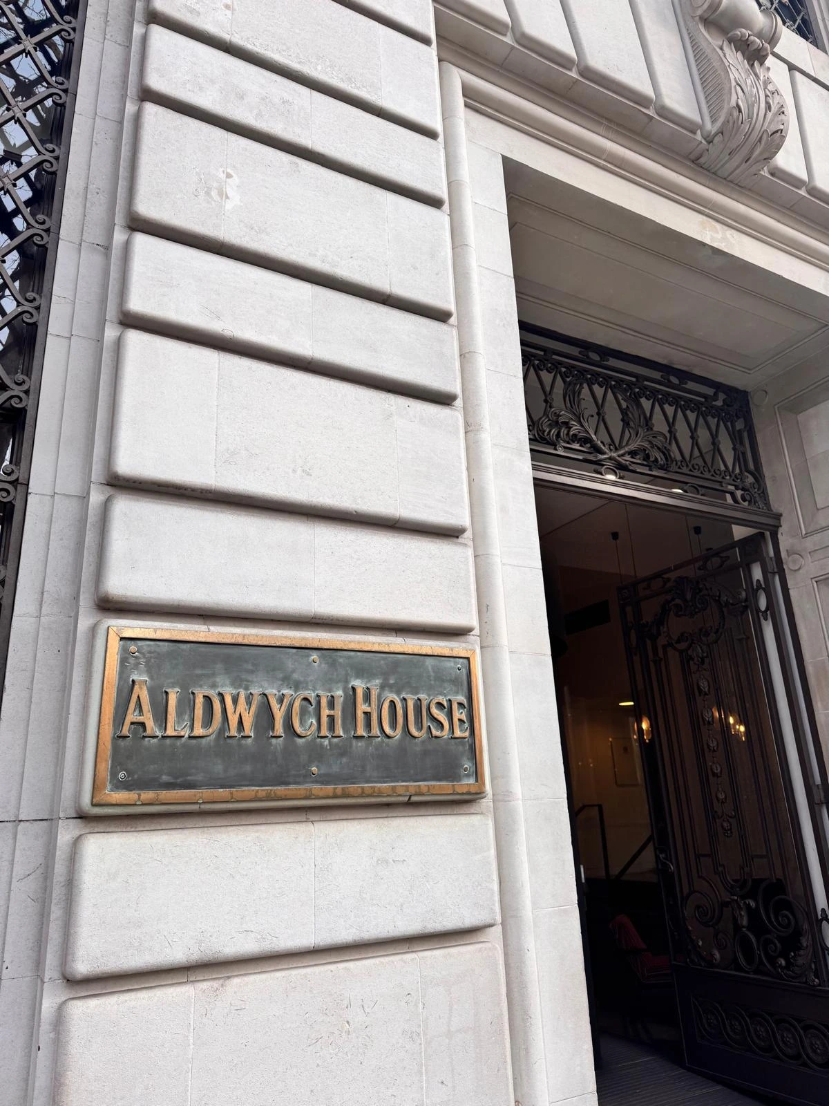 Aldwych-House-Vesta-Remediation-Aluminium-Decking-003