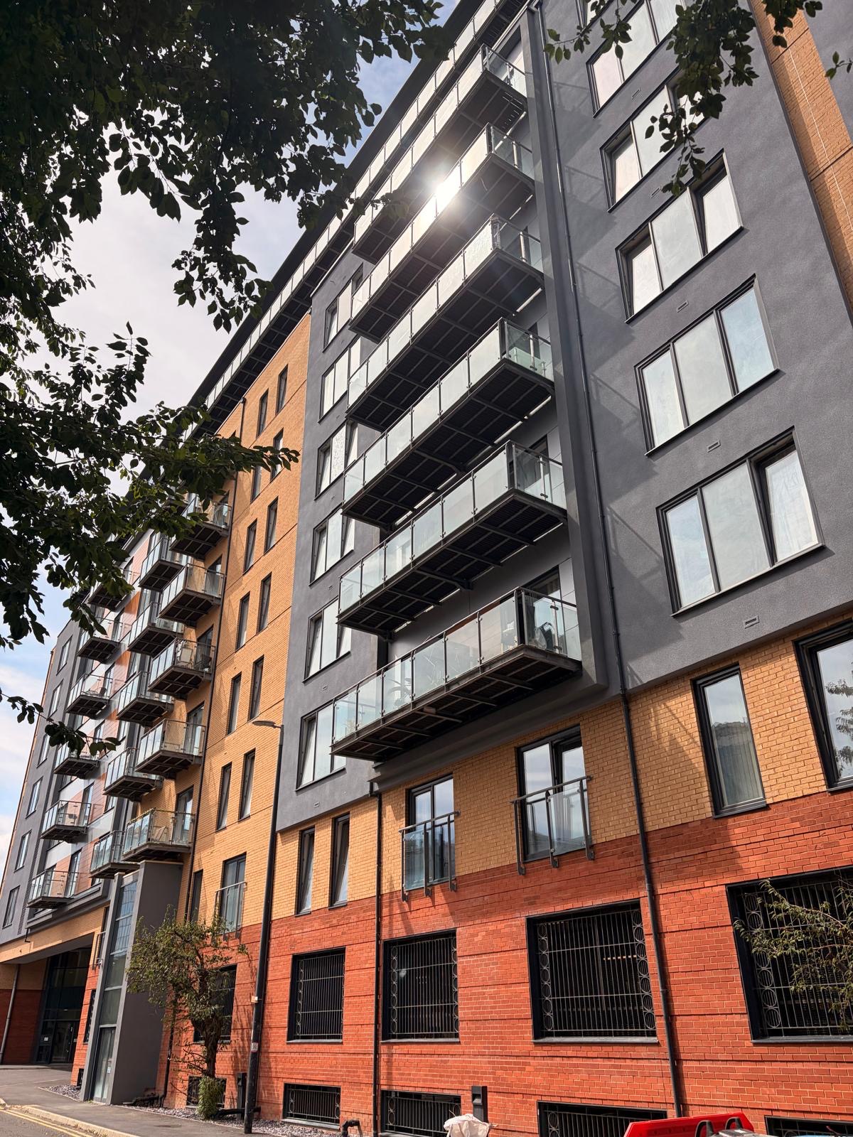 alideck-balcony-remediation-xq7-manchester-quality-fast-facades-1