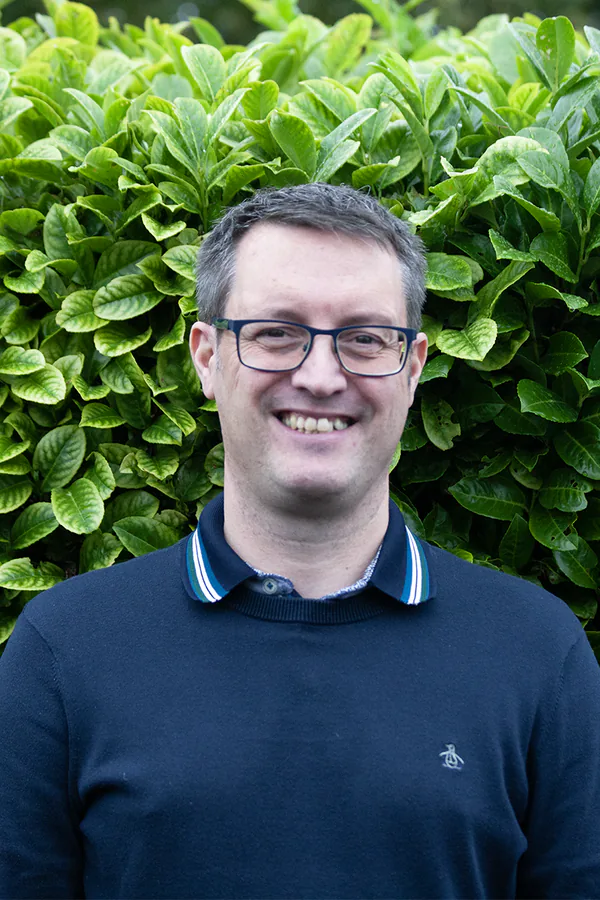 14-David-Hutcheon