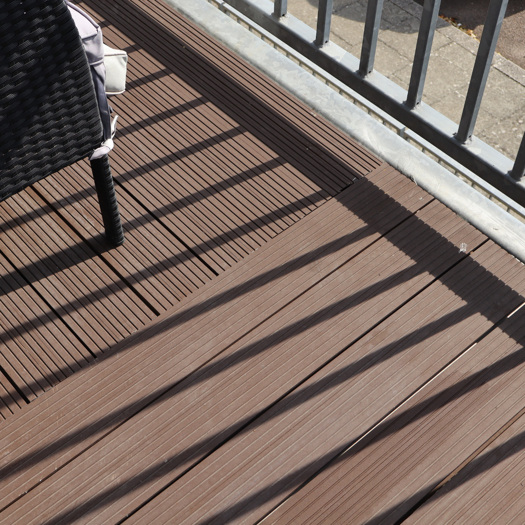 AliDeck Completed Project – Davis Way (2)